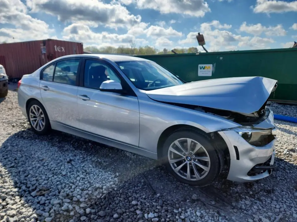 2017 BMW 320 I  