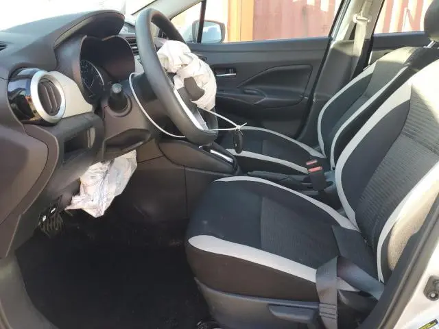 2020 NISSAN VERSA SV  