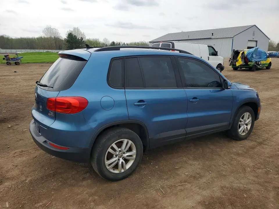 2017 VOLKSWAGEN TIGUAN S  