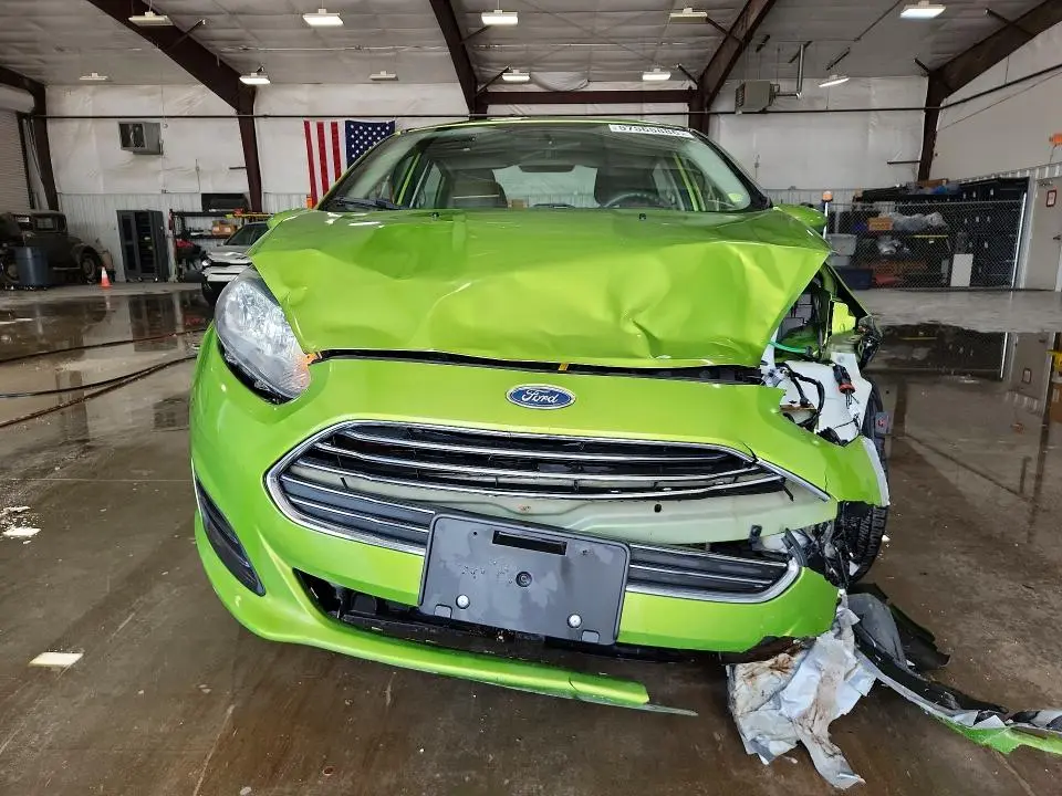 2019 FORD FIESTA SE  