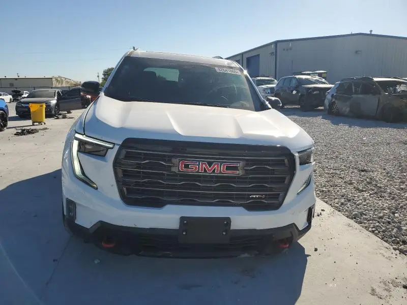 2025 GMC ACADIA AT4  