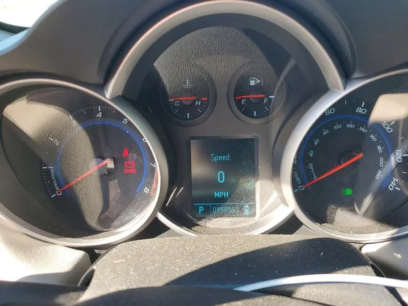 2011 CHEVROLET CRUZE LS  