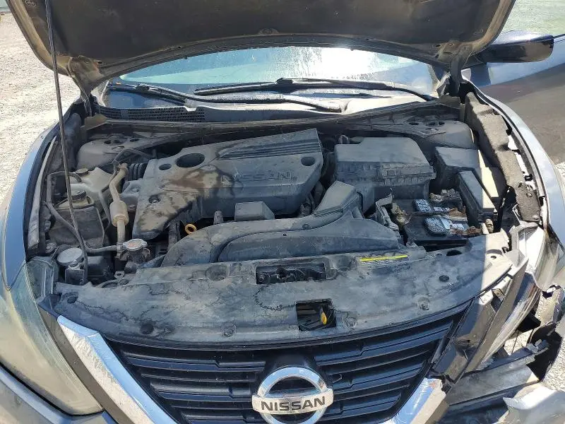 2017 NISSAN ALTIMA 2.5 SR  