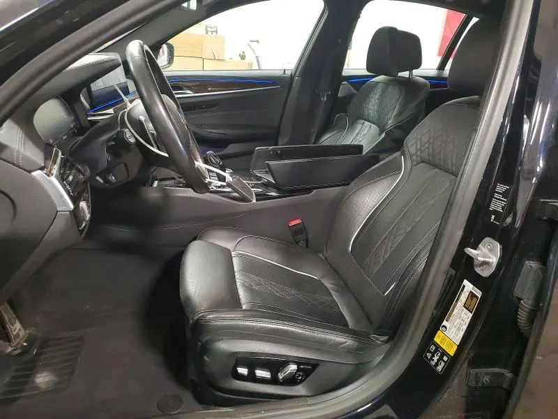 2021 BMW M550XI   
