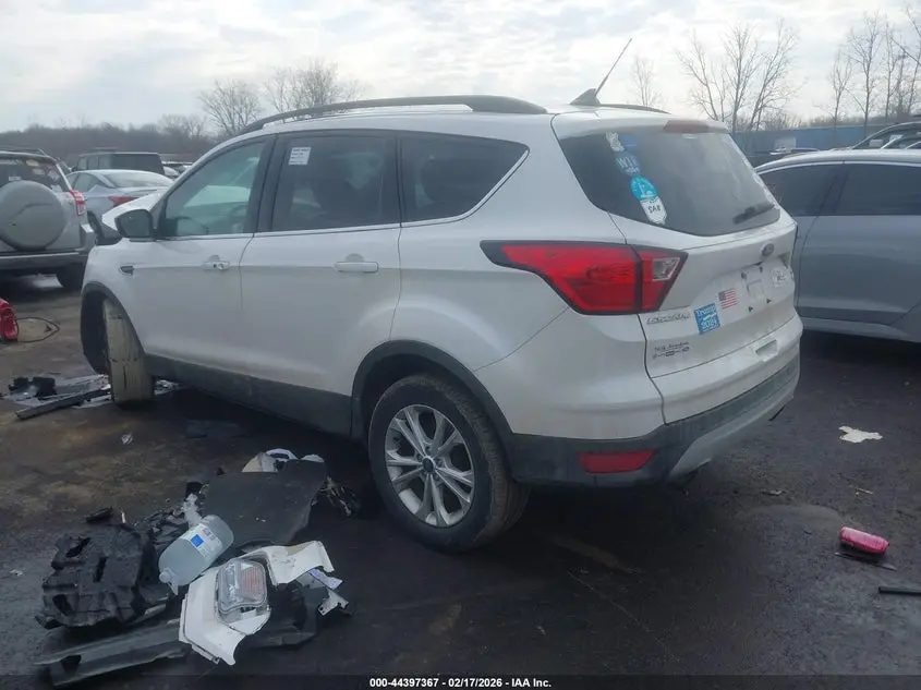 2019 FORD ESCAPE SEL