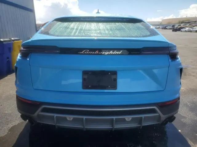 2022 LAMBORGHINI URUS   