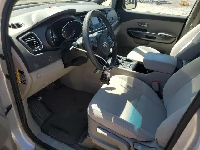 2017 KIA SEDONA L  