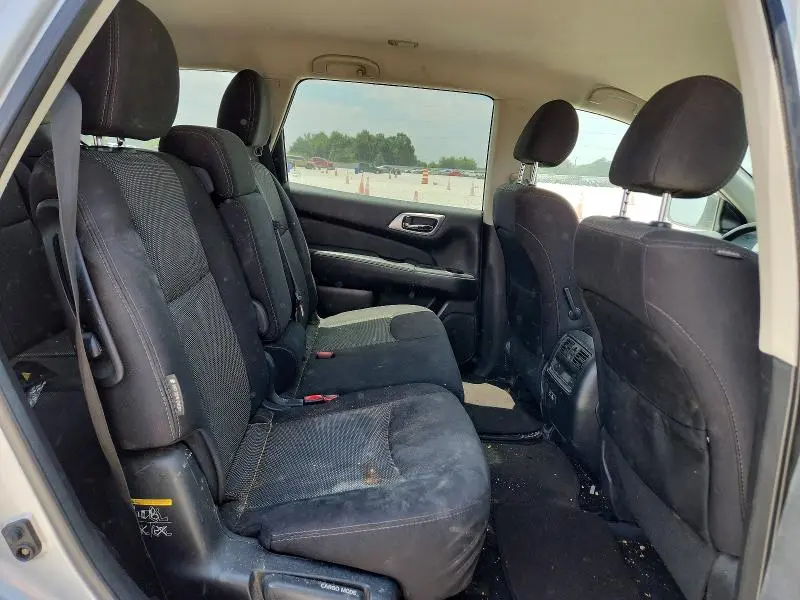 2020 NISSAN PATHFINDER SV  