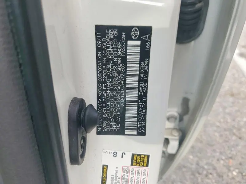 2011 TOYOTA PRIUS   