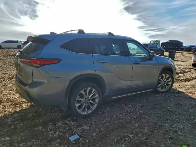 2021 TOYOTA HIGHLANDER LIMITED  