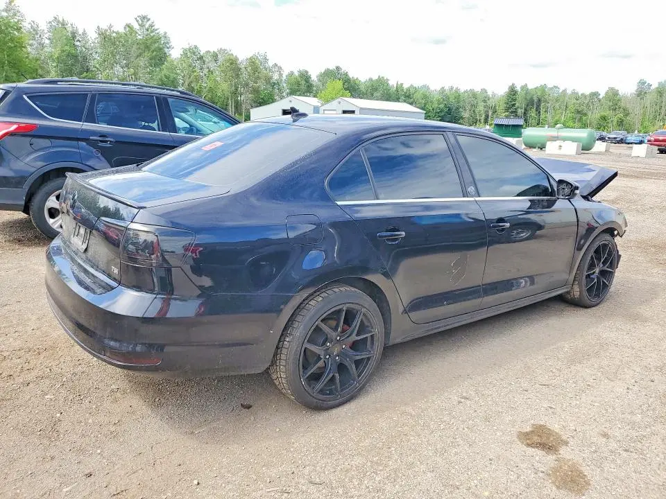 2017 VOLKSWAGEN JETTA SE  