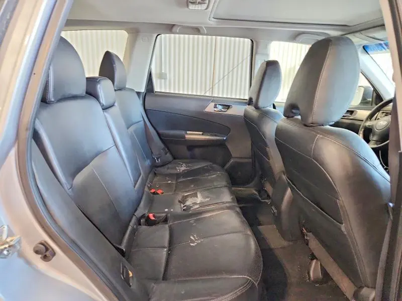 2013 SUBARU FORESTER TOURING  