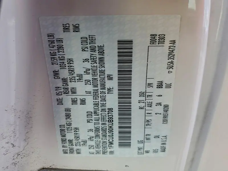 2019 FORD ESCAPE TITANIUM  