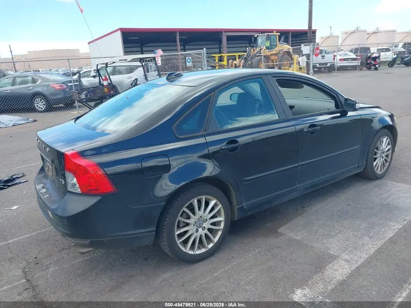 2011 VOLVO S40 R-DESIGN/T5 (RETAIL ONLY)