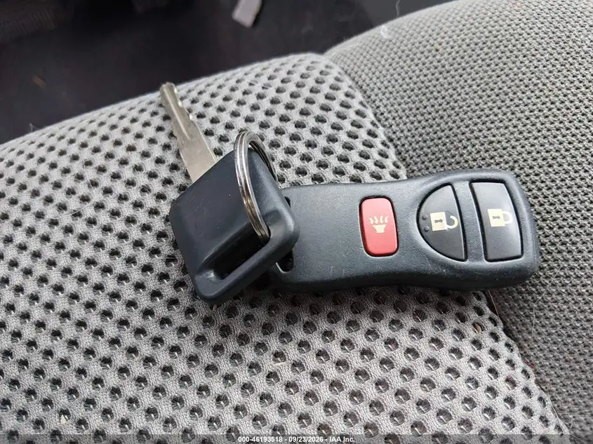 2018 NISSAN FRONTIER SV