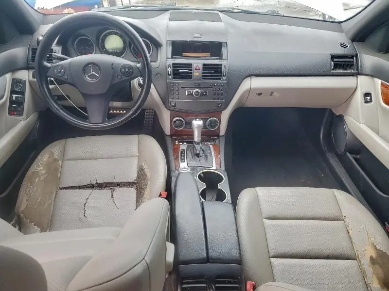 2011 MERCEDES-BENZ C 300  