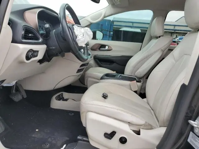 2017 CHRYSLER PACIFICA TOURING L PLUS  