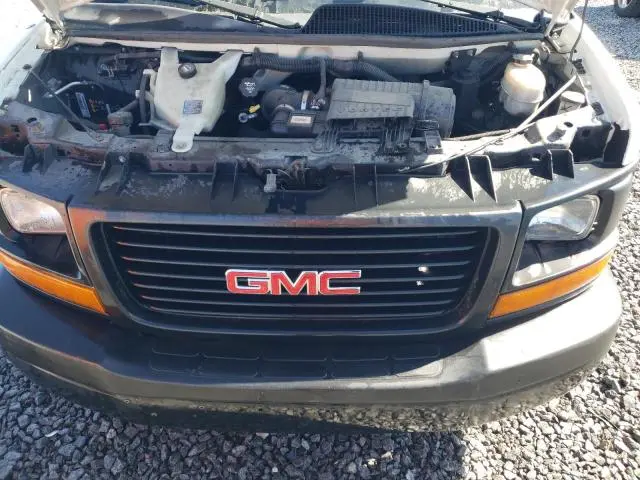 2012 GMC SAVANA G2500  