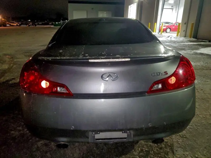 2012 INFINITI G37   