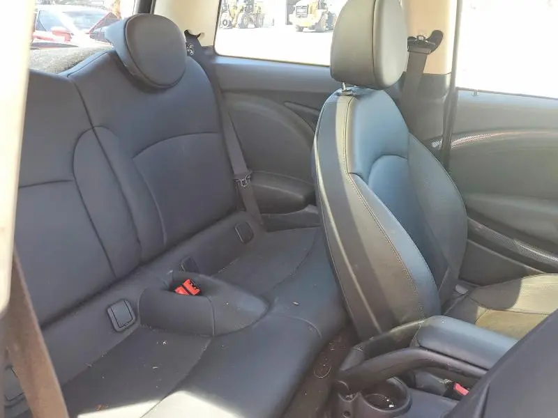 2013 MINI COOPER S  