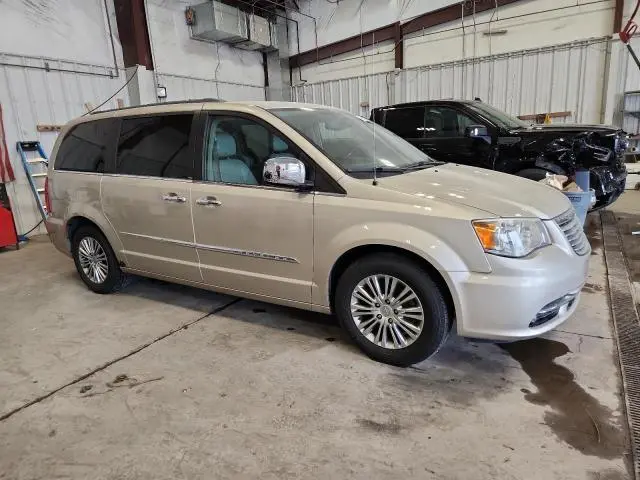 2013 CHRYSLER TOWN & COUNTRY TOURING L  