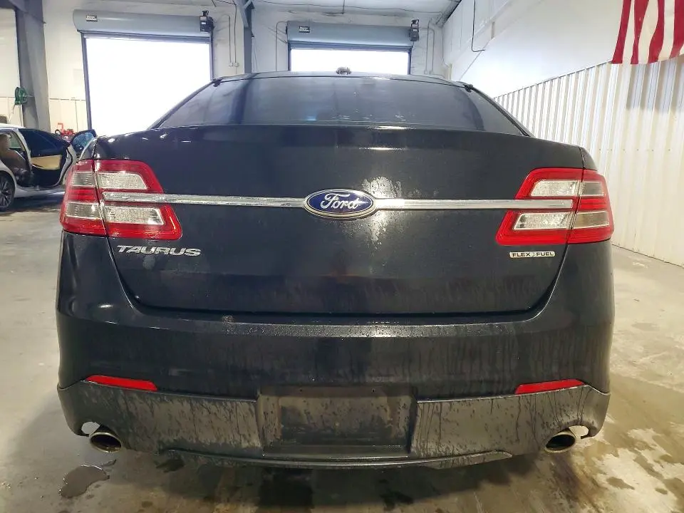 2014 FORD TAURUS SE  