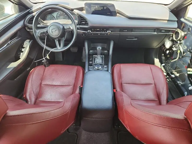 2024 MAZDA 3 PREFERRED  