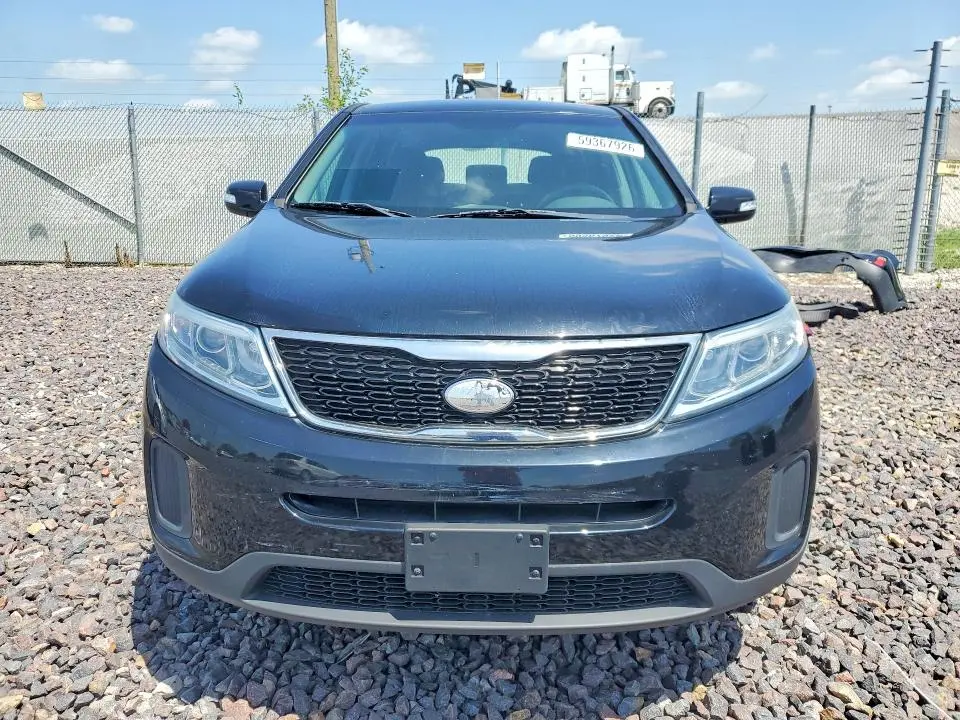 2015 KIA SORENTO LX  