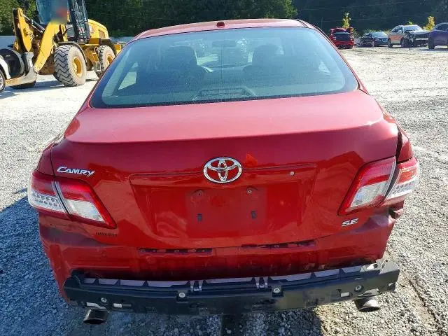 2010 TOYOTA CAMRY SE  