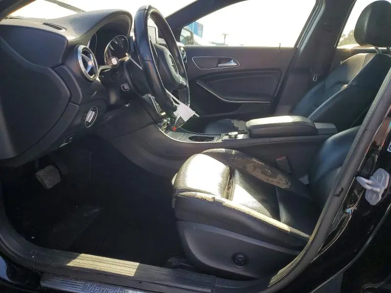 2016 MERCEDES-BENZ GLA 250  