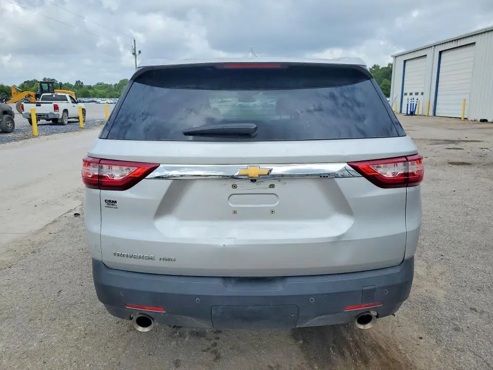 2018 CHEVROLET TRAVERSE LS  