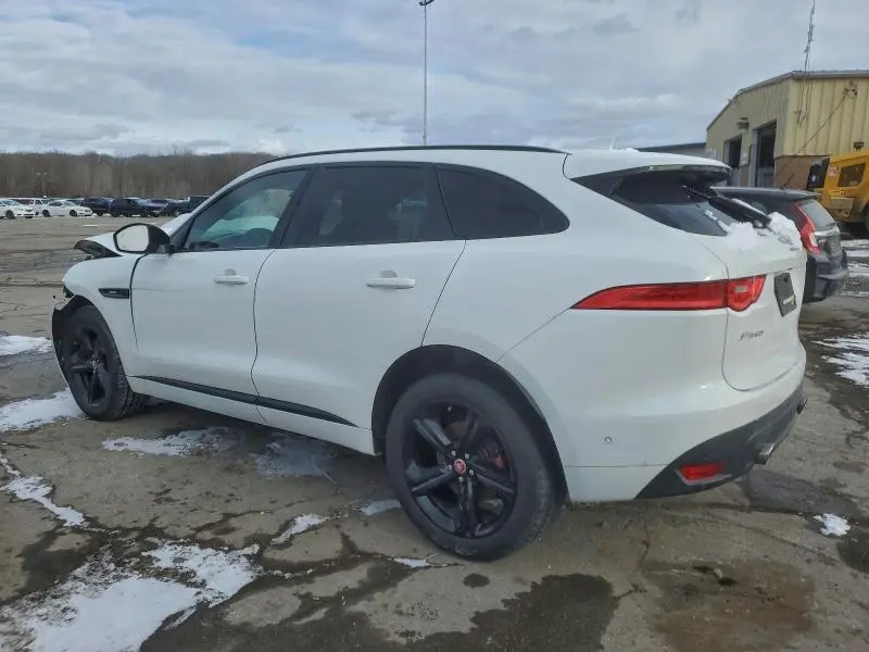 2017 JAGUAR F-PACE R - SPORT  