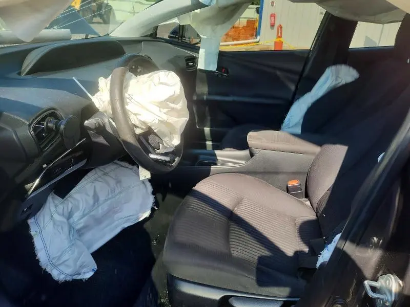 2016 TOYOTA PRIUS TWO  