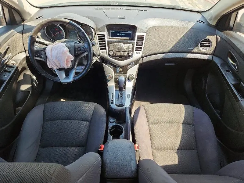 2012 CHEVROLET CRUZE LT  