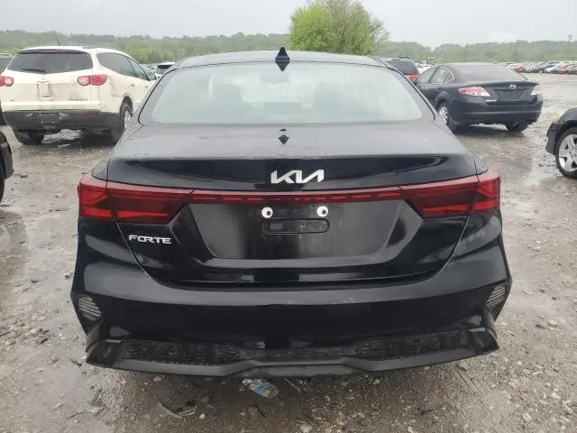 2024 KIA FORTE LX  