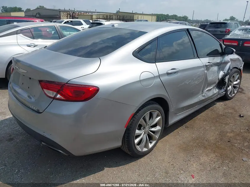 2015 CHRYSLER 200 S