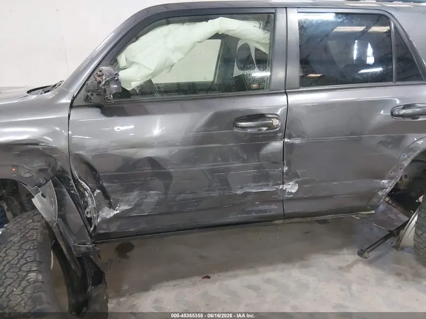 2015 TOYOTA 4RUNNER TRAIL