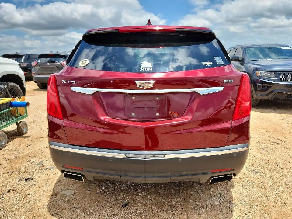 2017 CADILLAC XT5 LUXURY  