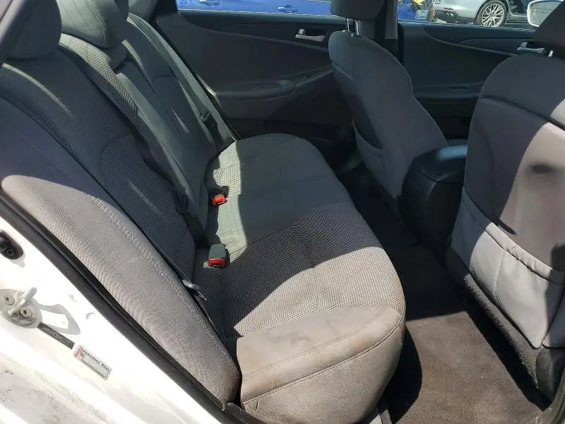 2014 HYUNDAI SONATA GLS  