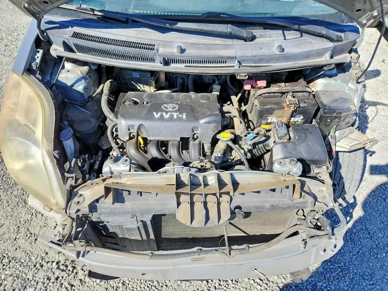 2010 TOYOTA YARIS BASE  