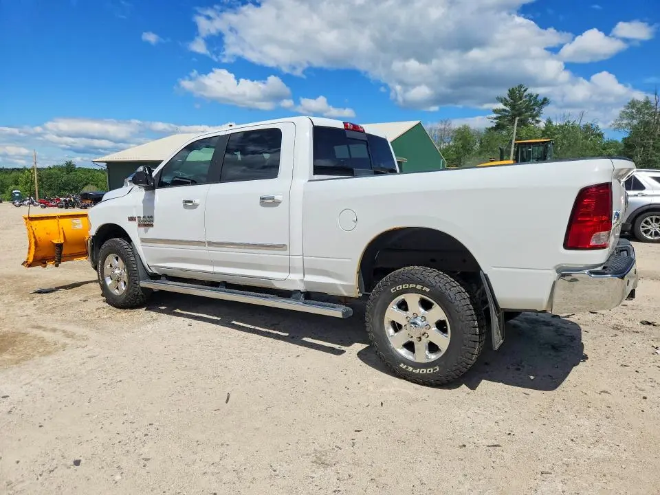 2015 RAM 2500   