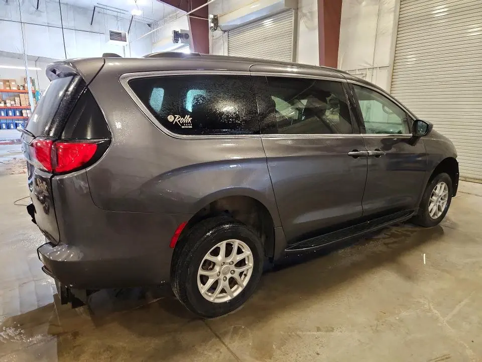 2020 CHRYSLER VOYAGER LXI  