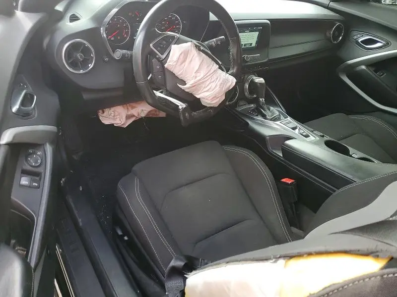 2018 CHEVROLET CAMARO LT  