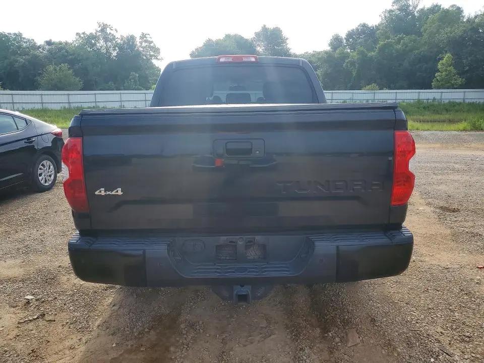 2016 TOYOTA TUNDRA PLATINUM  
