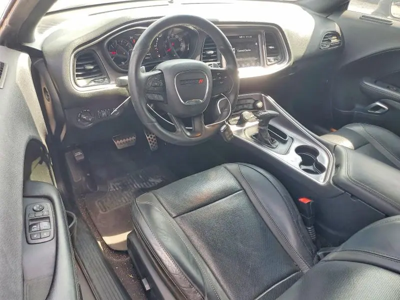 2017 DODGE CHALLENGER SXT  