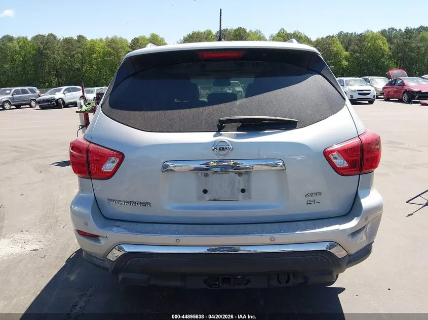 2017 NISSAN PATHFINDER SL