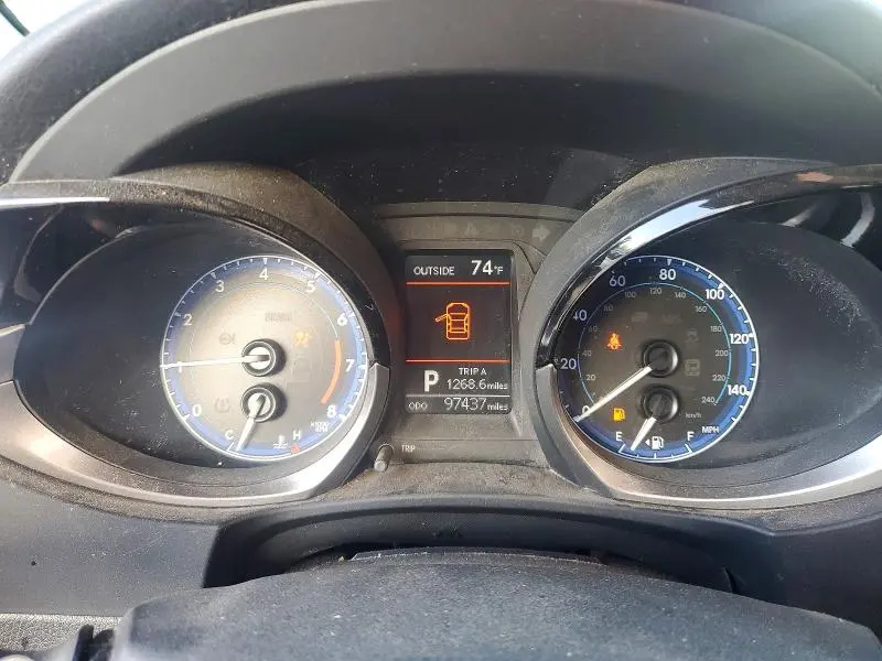 2014 TOYOTA COROLLA S PLUS  
