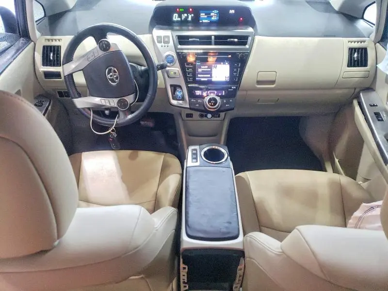2015 TOYOTA PRIUS V FOUR  