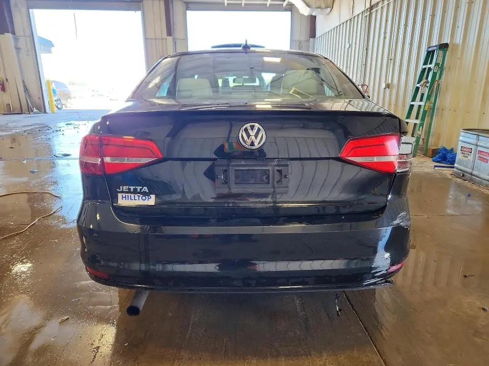 2015 VOLKSWAGEN JETTA SE  