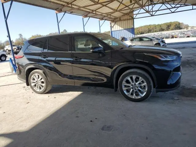 2022 TOYOTA HIGHLANDER LIMITED  